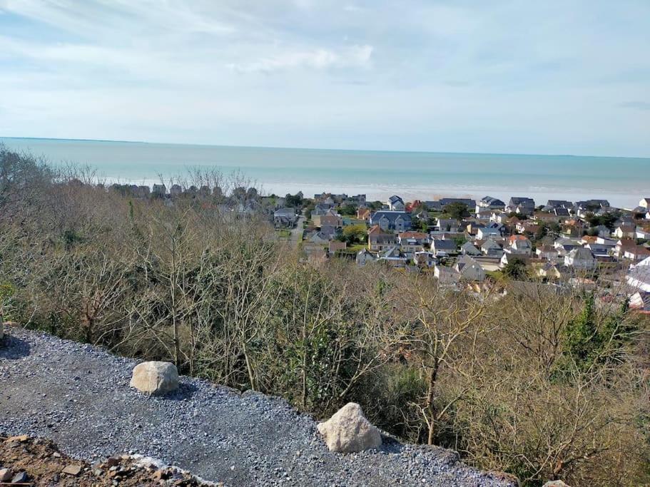 Maison Au Calme Bord De Mer Jullouville-les-Pins Ngoại thất bức ảnh